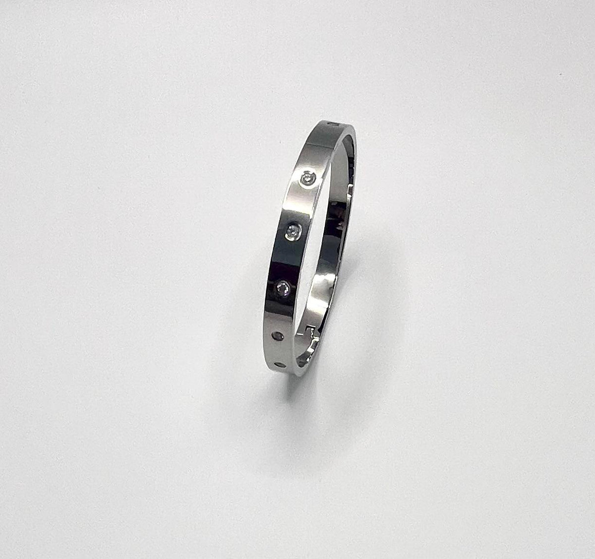 Stone Set Silver Hinged Bangle