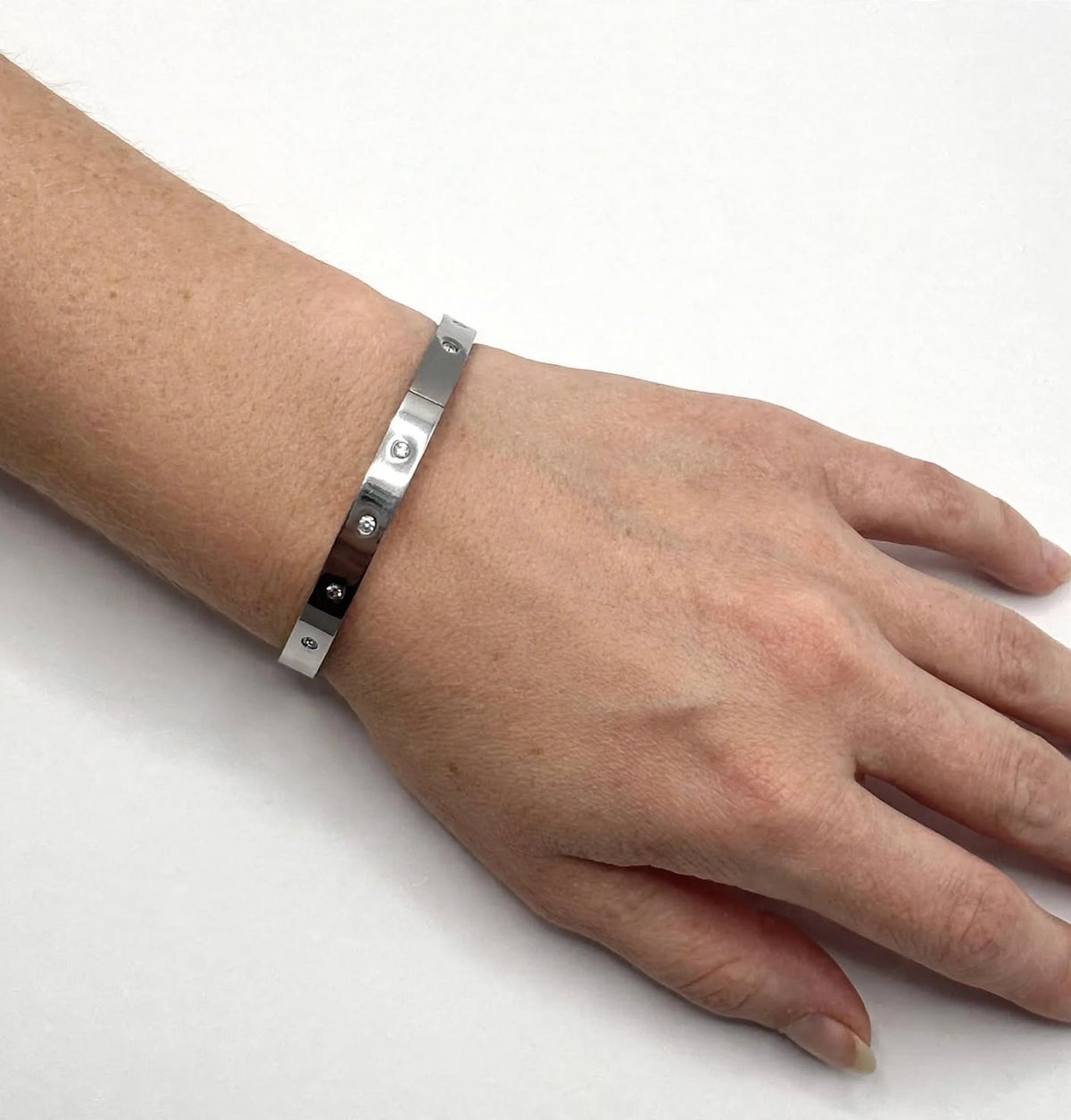 Stone Set Silver Hinged Bangle
